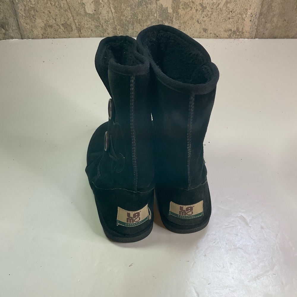 Lamo‎ Black Suede Mid-Calf Boots Size 6 - Picture 4 of 7